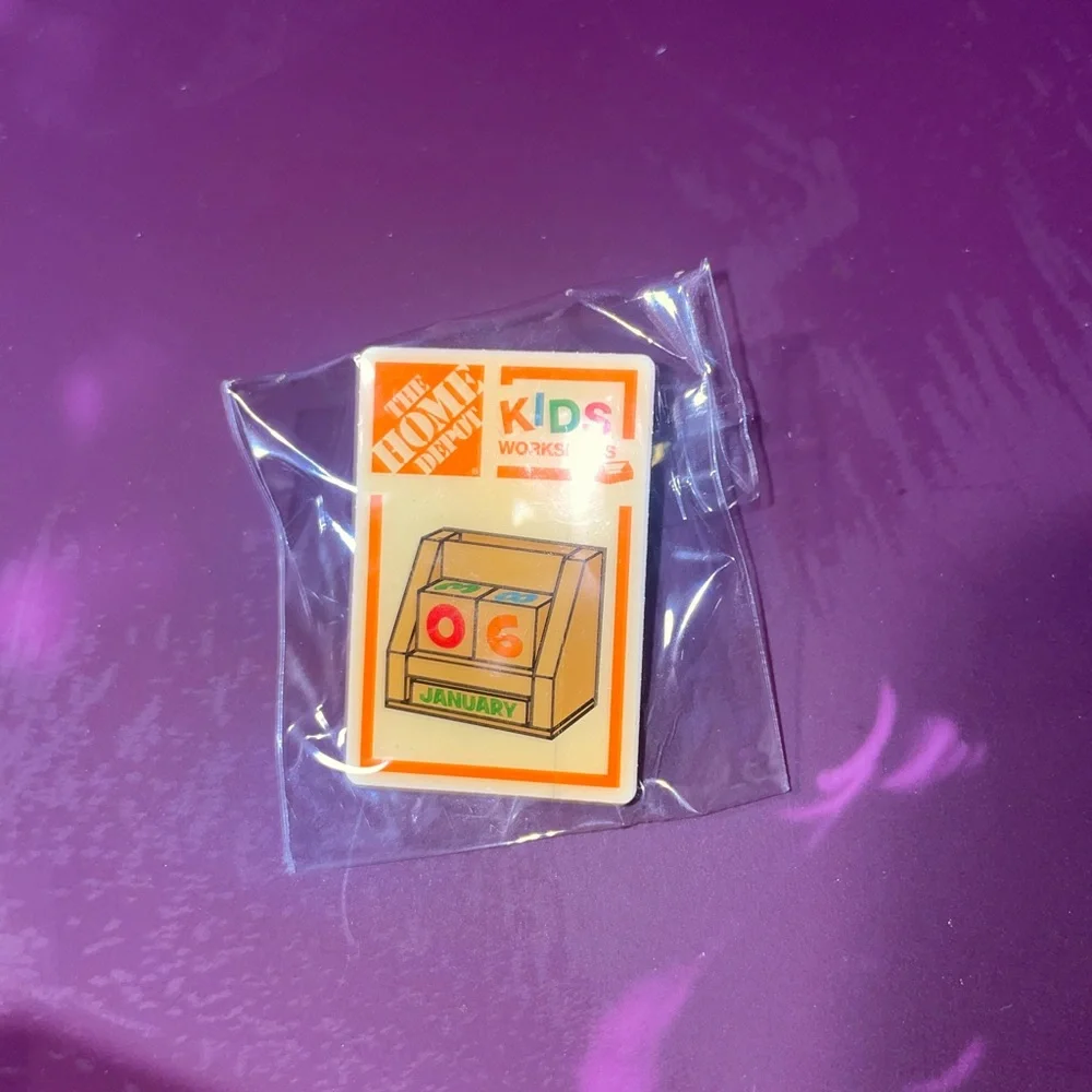 Home Depot New Sealed Kids Worship January 6th Pin Set 22 Count Clasps Fun Craft